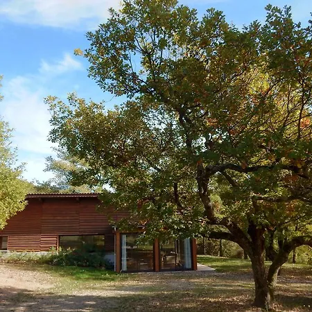 Modern Holiday In Connac With Swimming Pool Ferienhaus Réquista